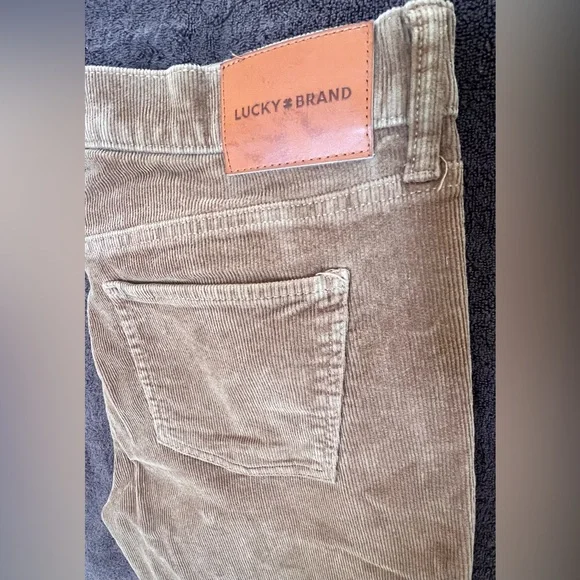 Lucky Brand Tan Corduroy High-Rise/Boot cut Jeans. Women’s Size 12/31. - Picture 10 of 10